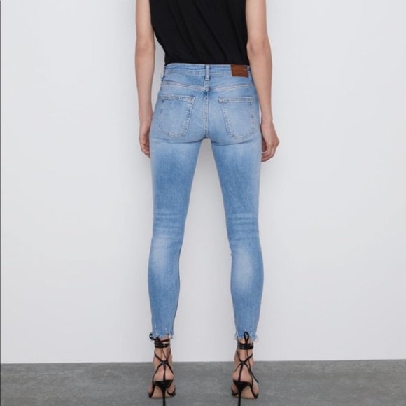 Zara Skinny Multidamage in Azure Blue - Picture 2 of 7